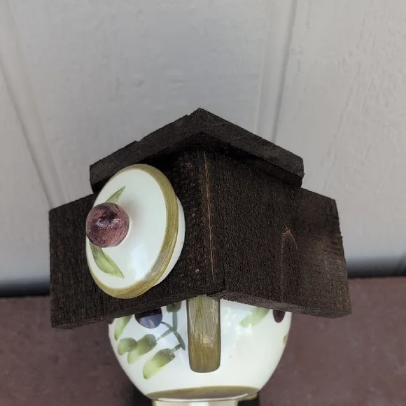 Rustic Wooden Handcrafted Bird Feeder Teapot Extending The Olive Branch - Picture 4 of 16